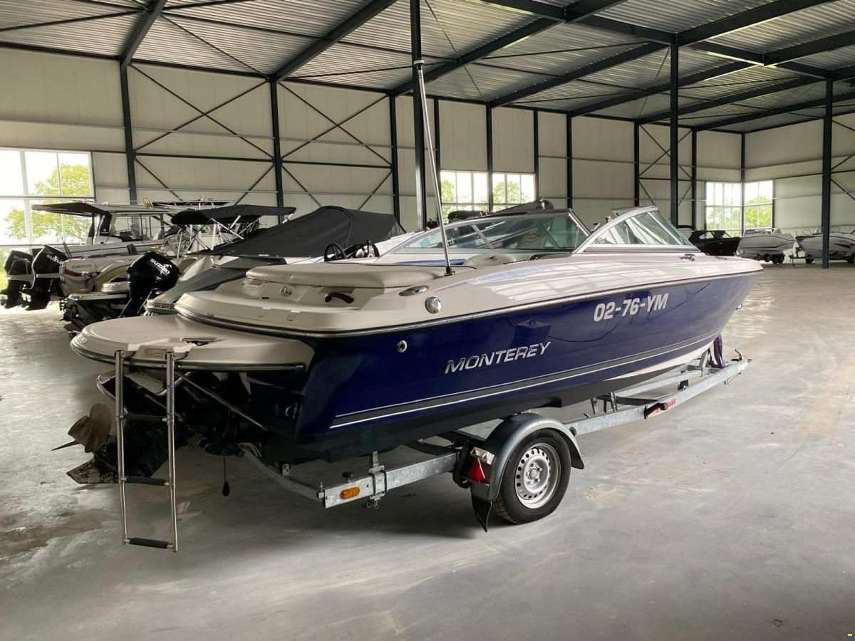 Monterey 180 FS Bowrider