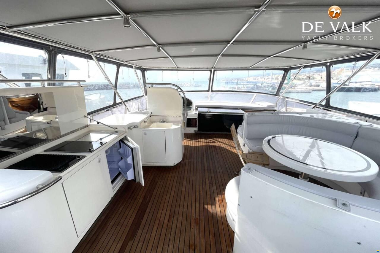 Elegance 82 S