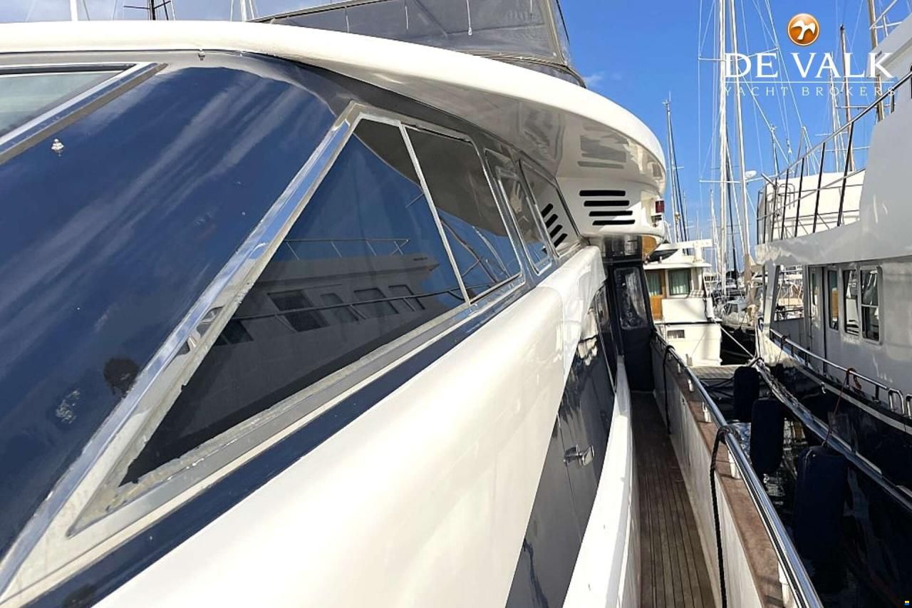 Elegance 82 S