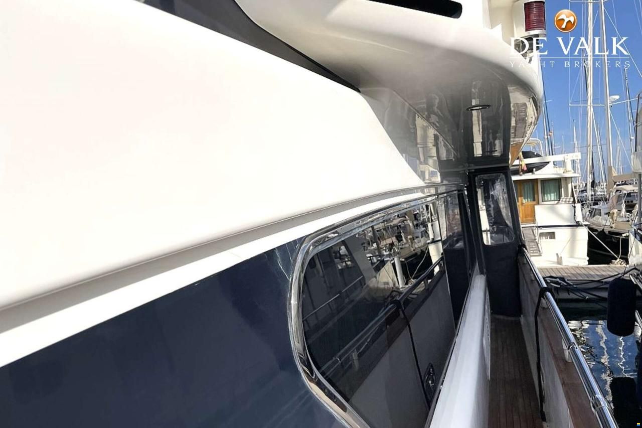Elegance 82 S