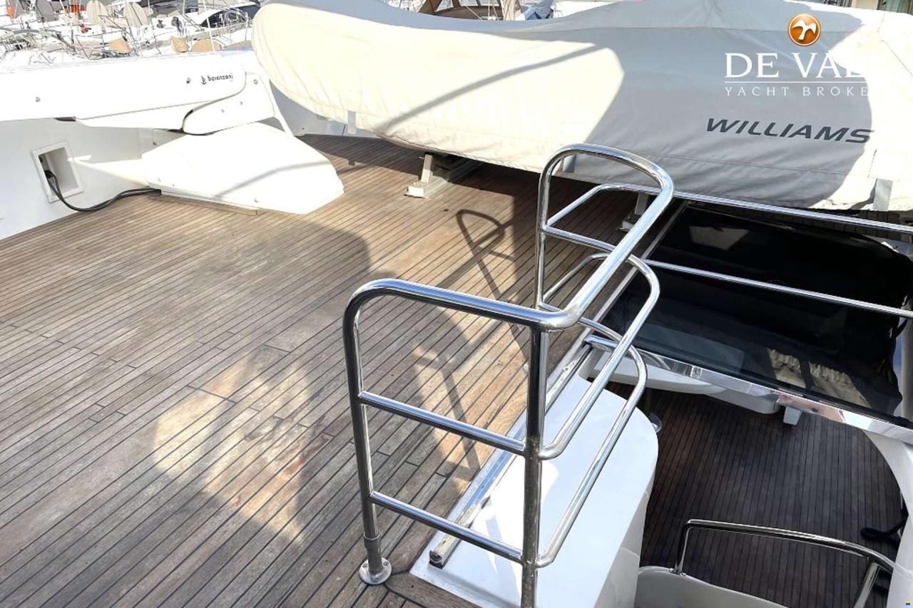 Elegance 82 S