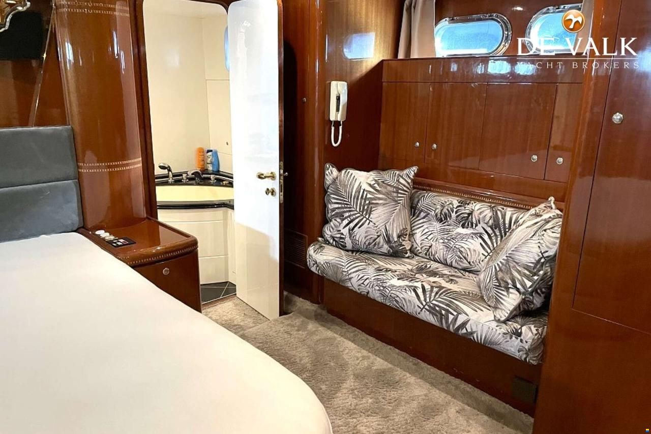 Elegance 82 S