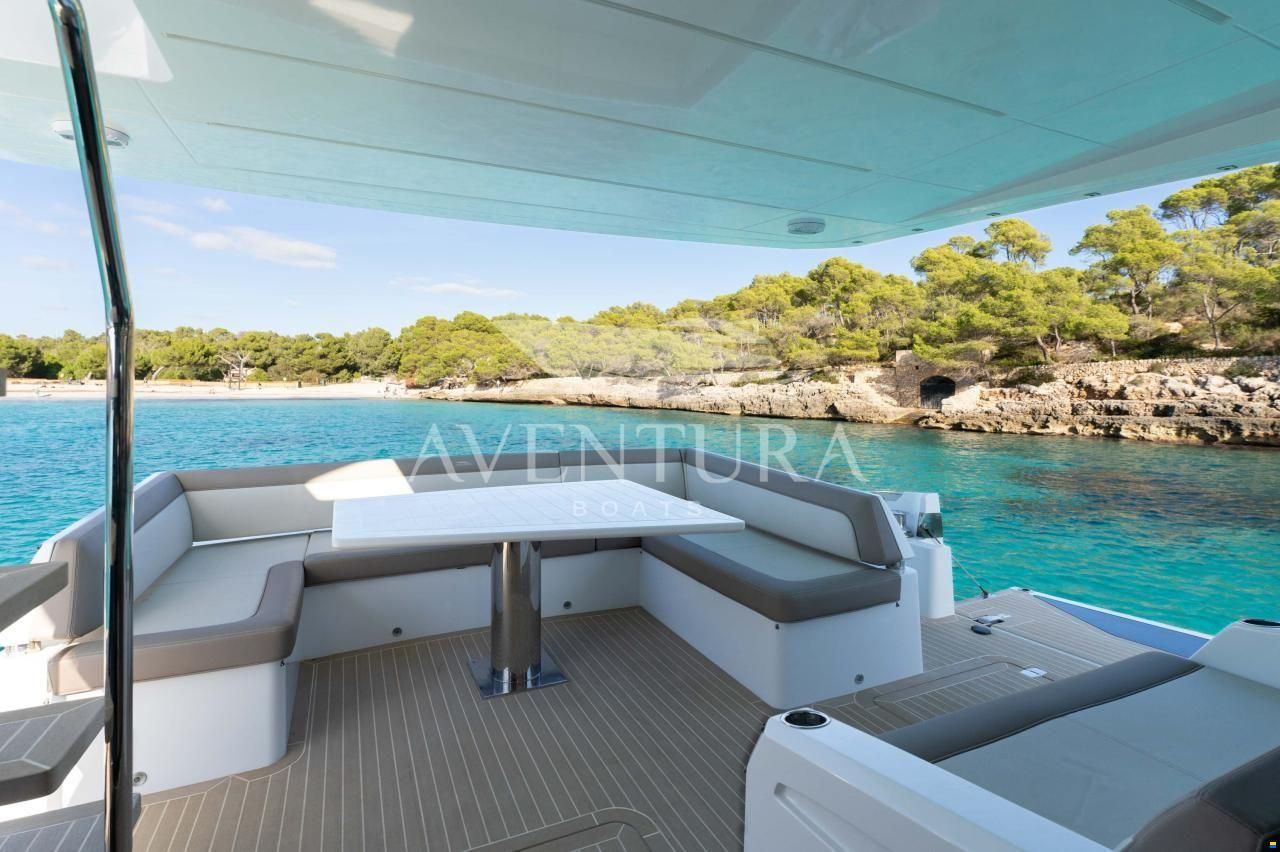 Galeon 640 Fly