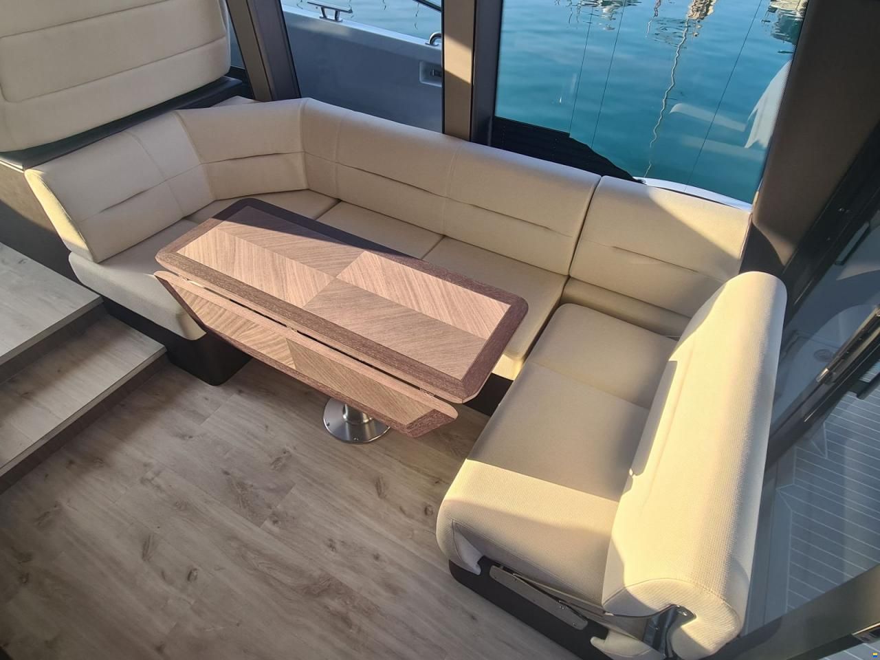 Galeon 440 Fly