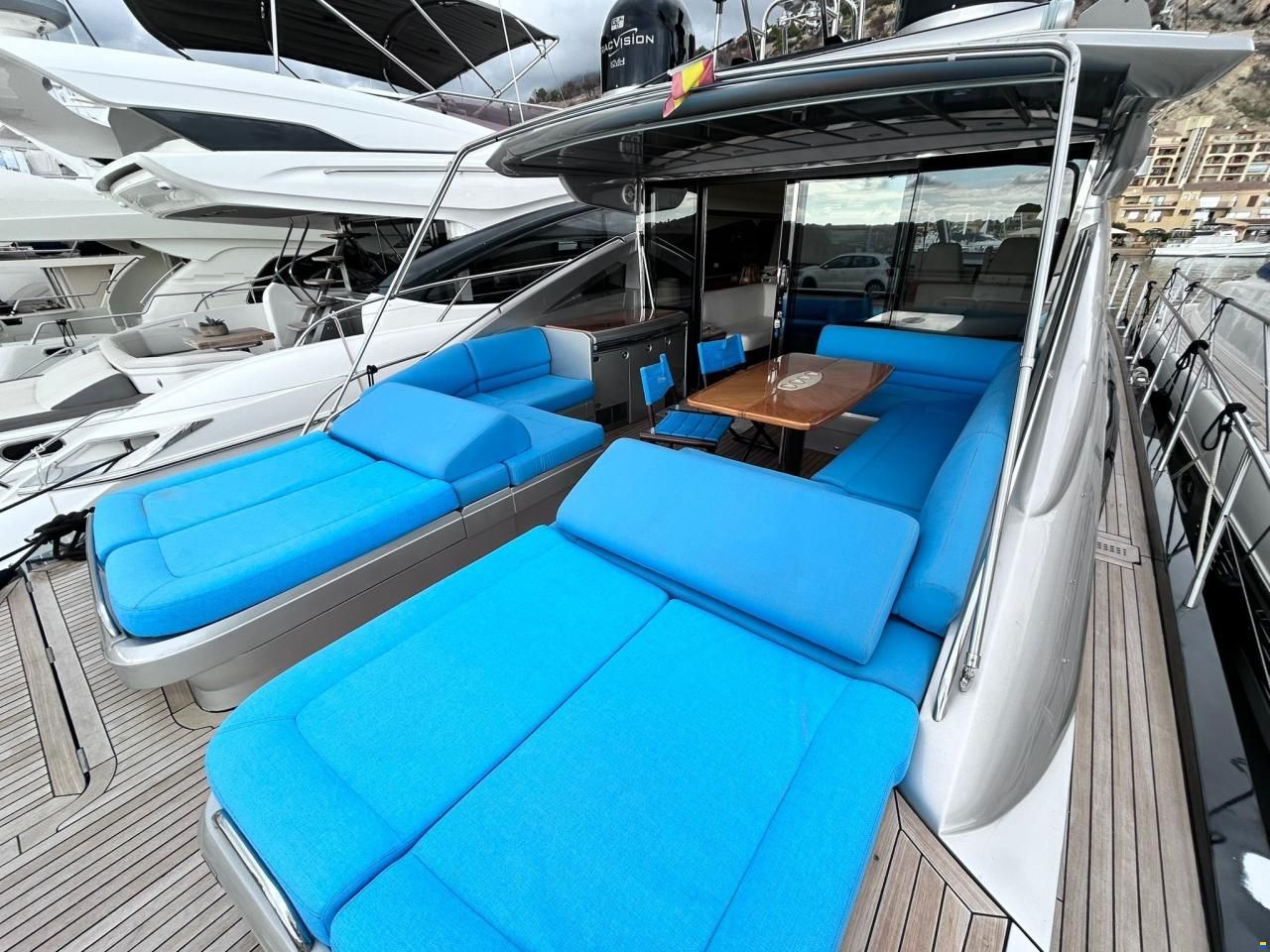 Princess V70