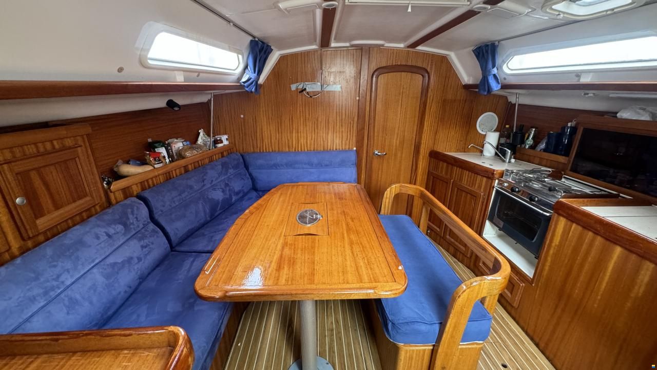 Dufour 36 Classic