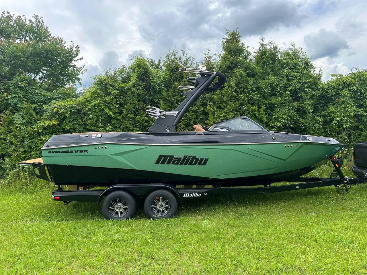 Malibu 23LSV