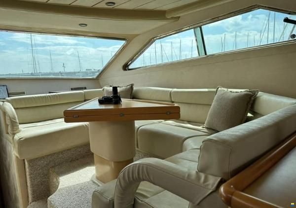 Ferretti 58