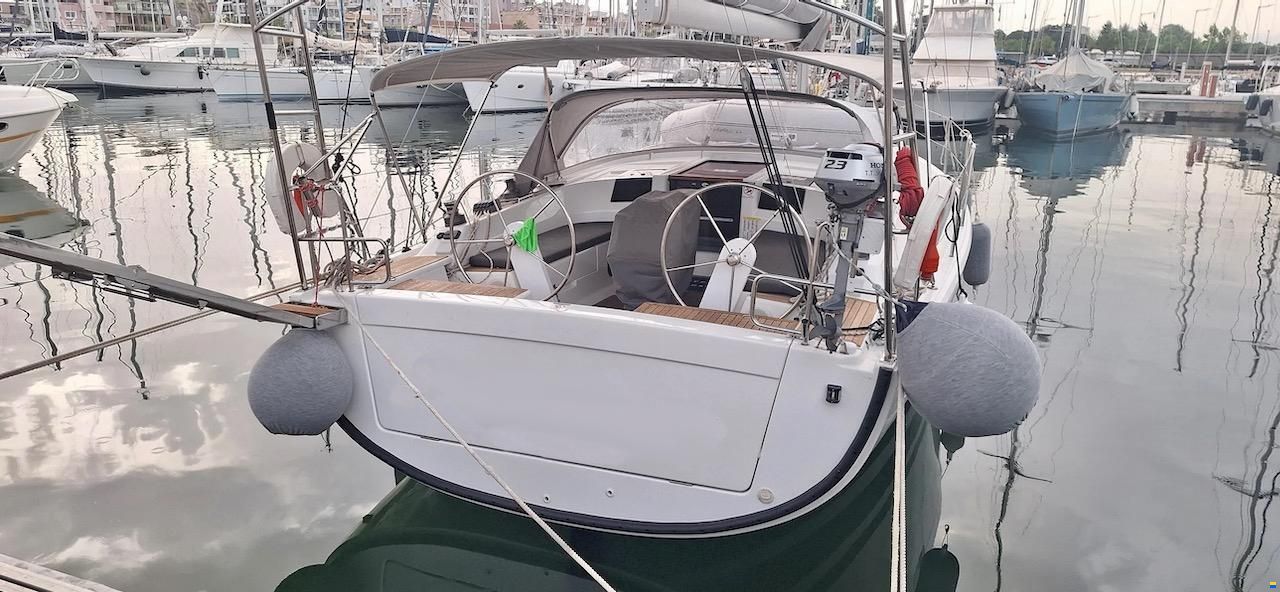Hanse 385