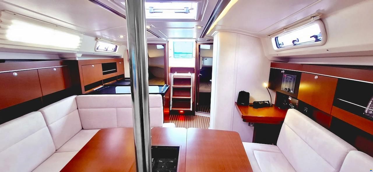 Hanse 385