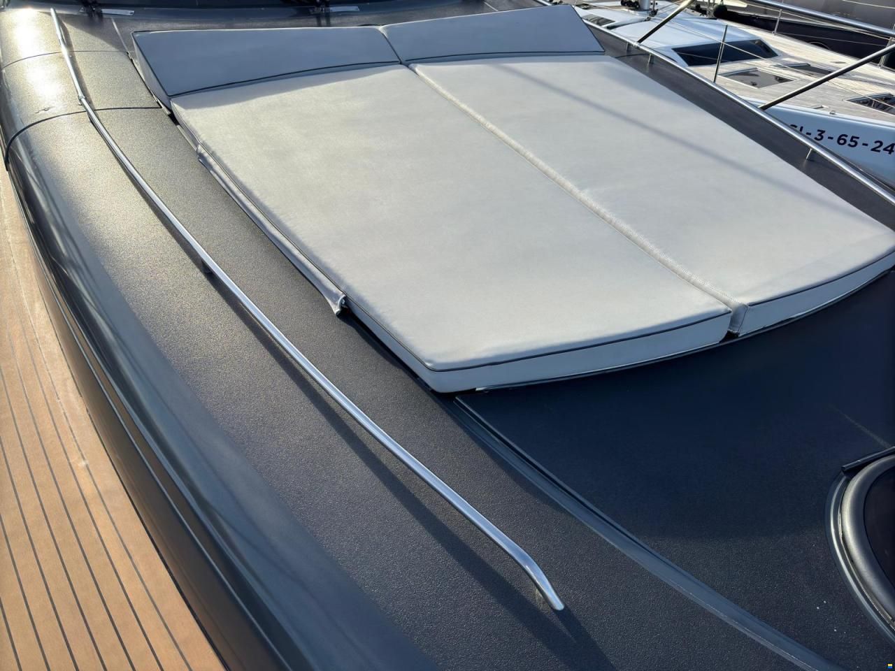Princess V65