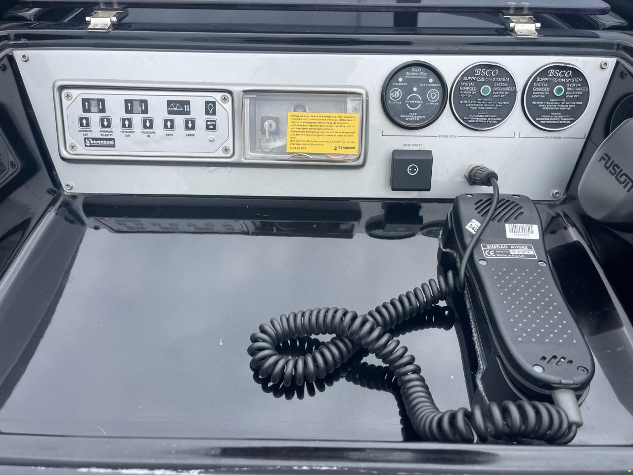 Riva rama Super 44