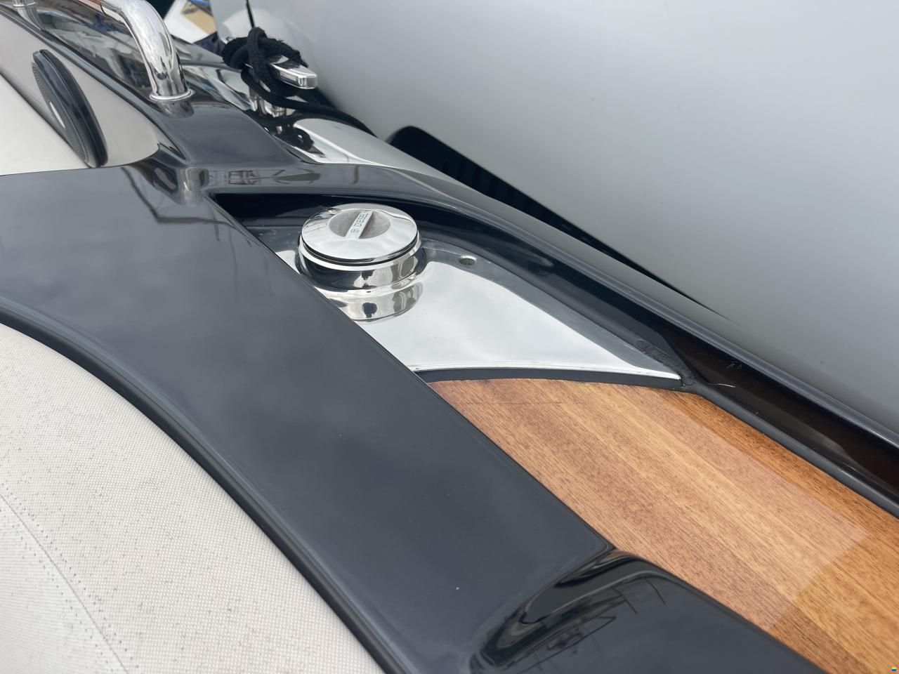 Riva rama Super 44