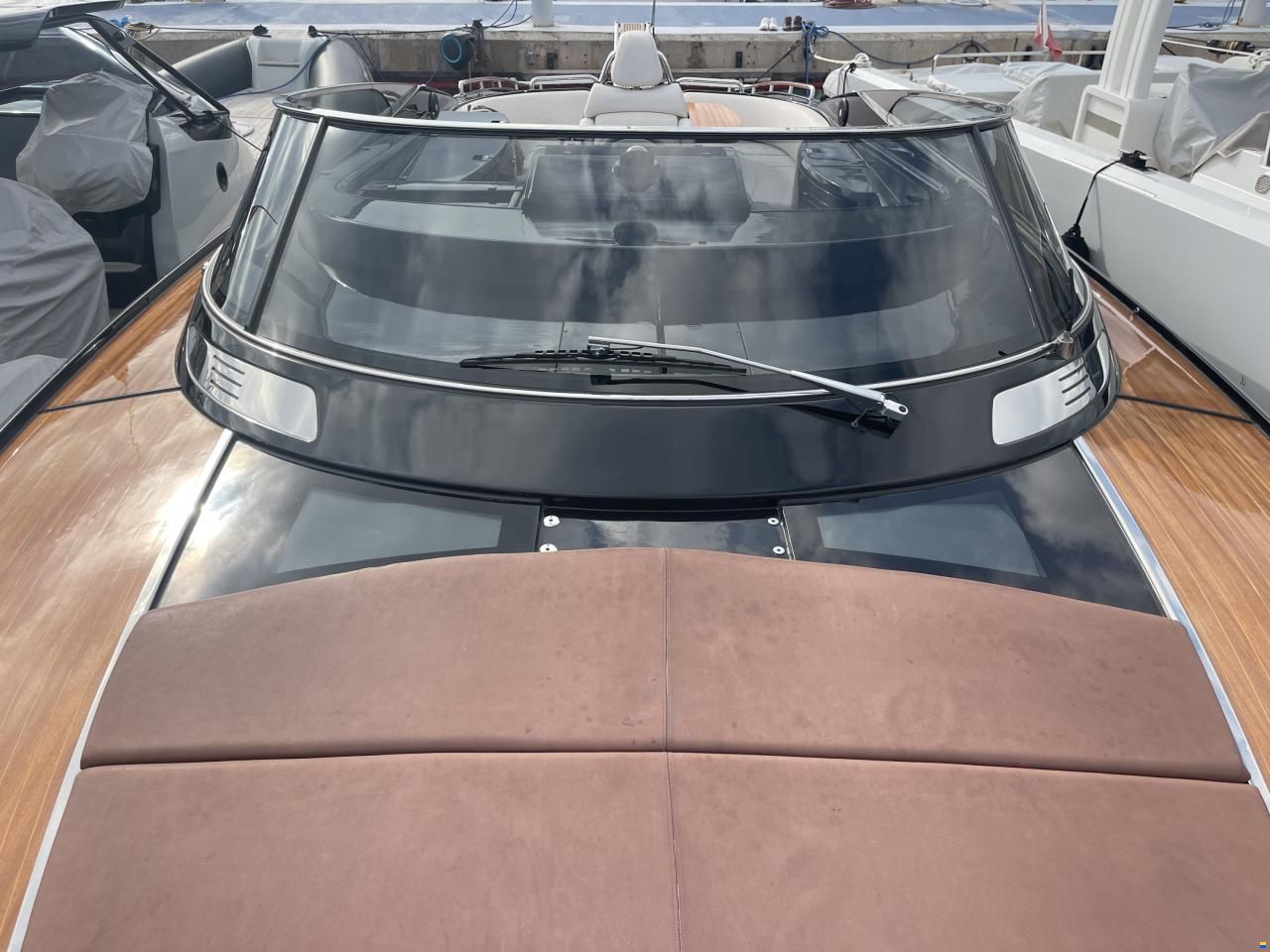 Riva rama Super 44