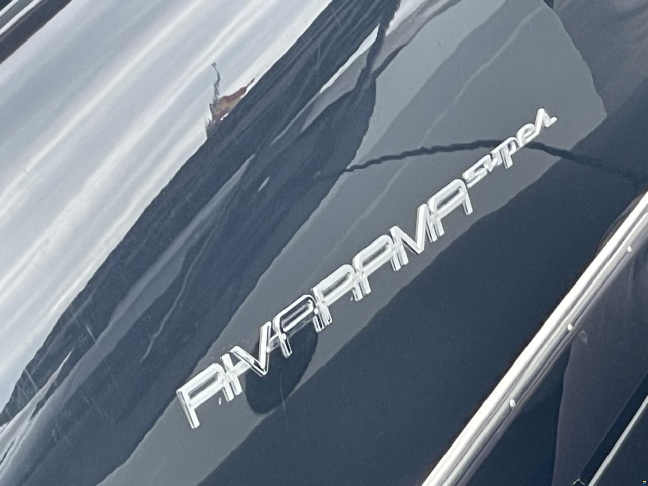 Riva rama Super 44