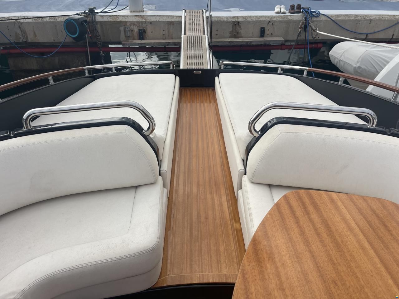 Riva rama Super 44