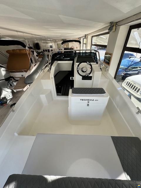 Kolmarine Teorema 20