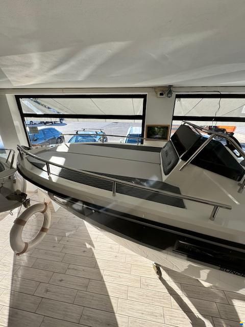 Kolmarine Teorema 20