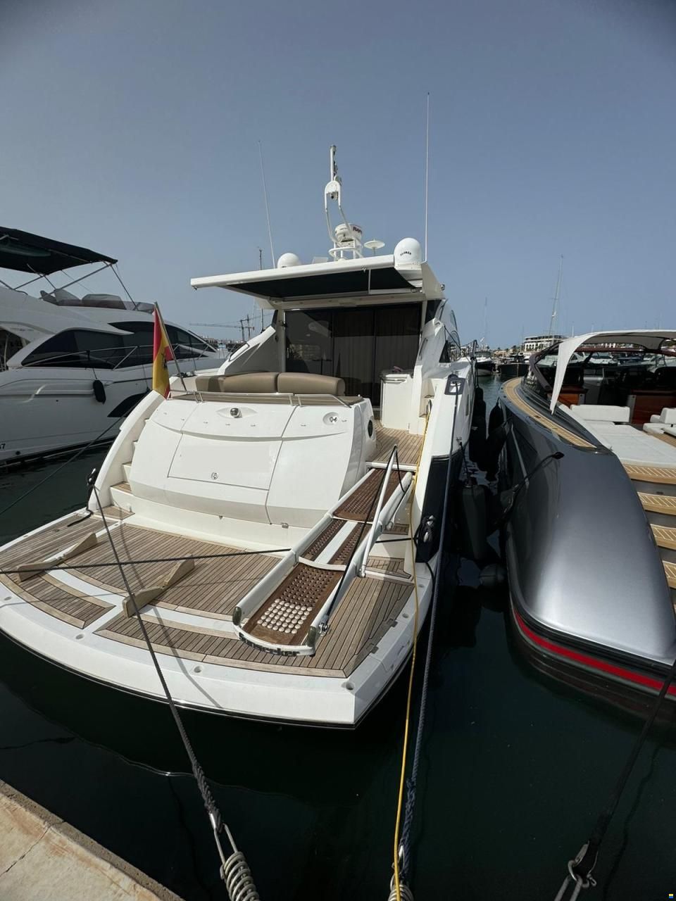 Sunseeker Predator 62