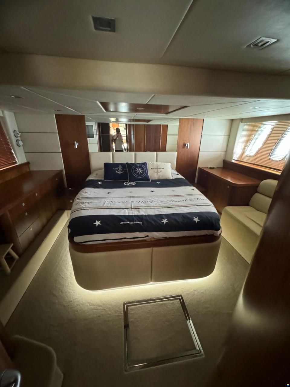 Sunseeker Predator 62