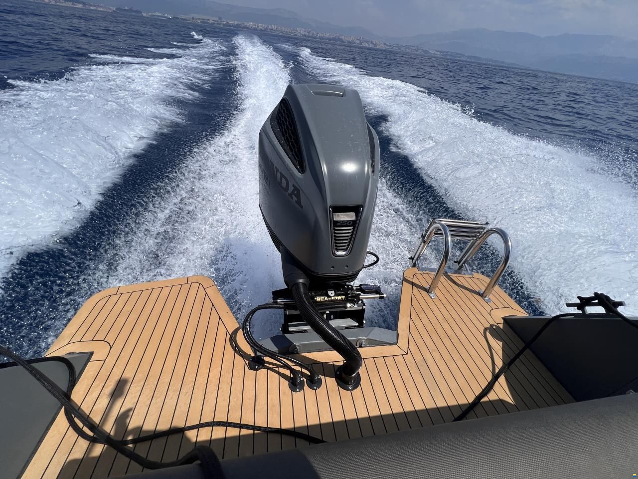 Phantom 9.0 T Top
