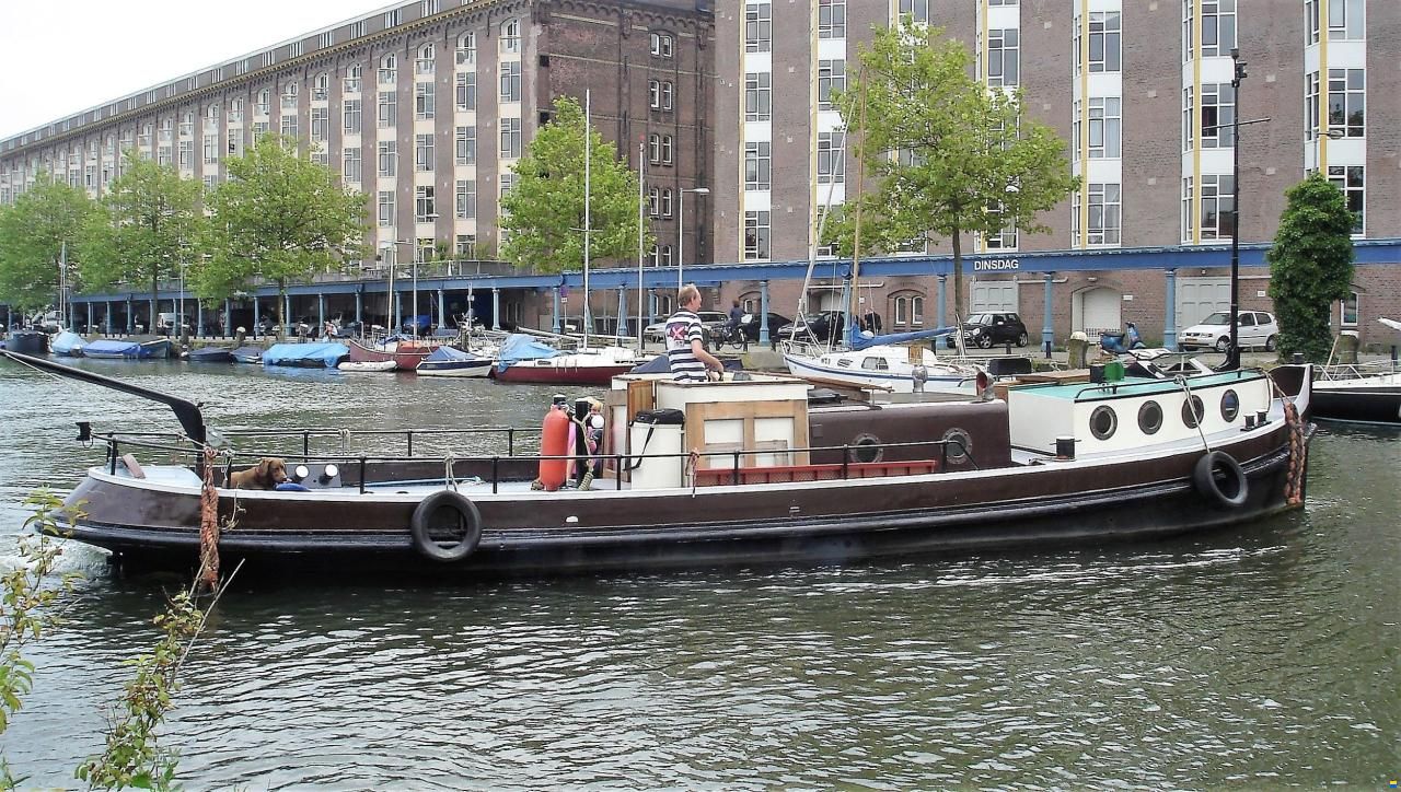 Sleepboot Amsterdammer