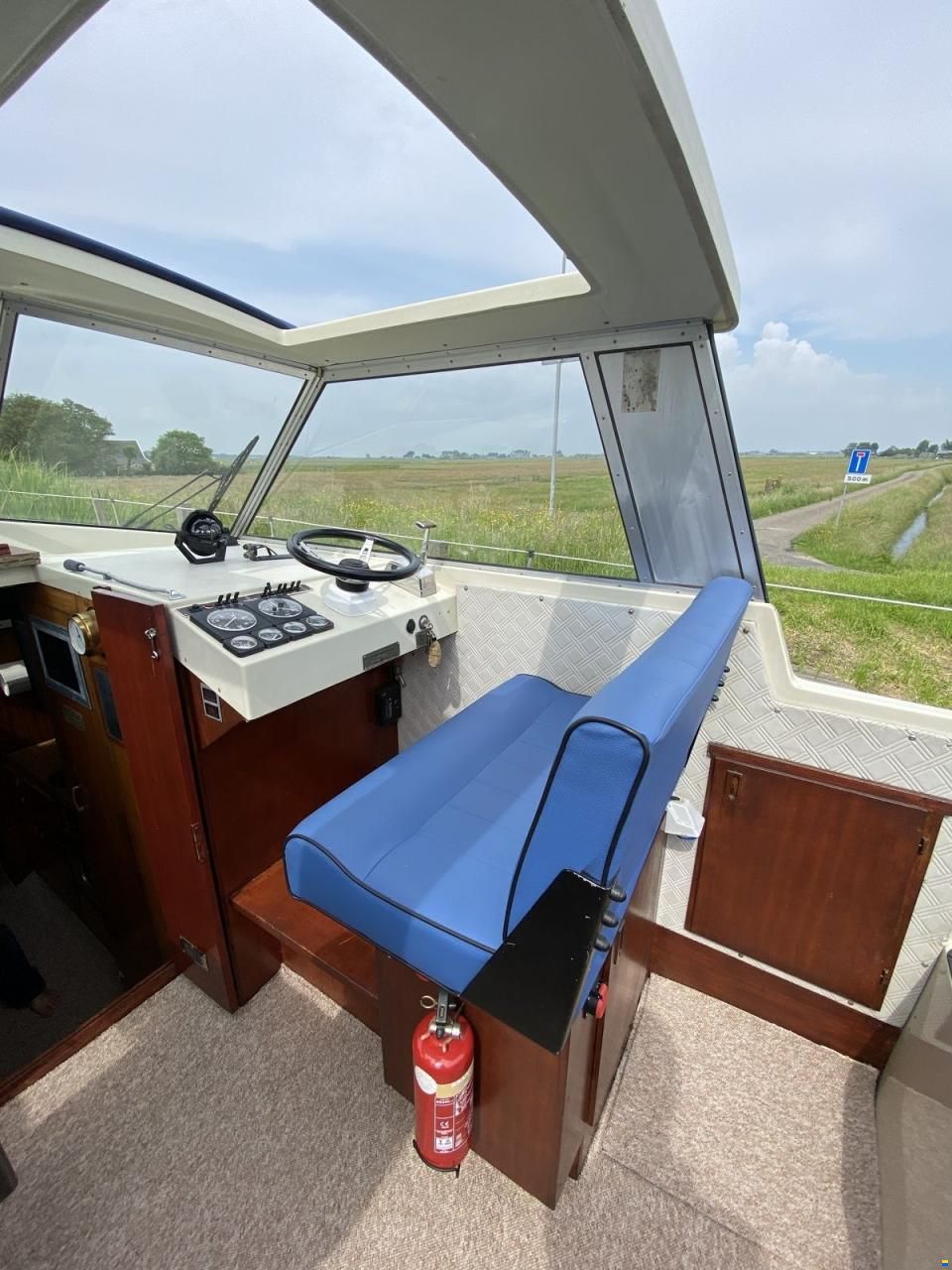 Albin 30