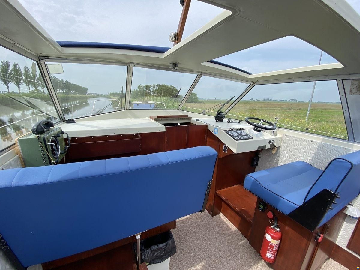 Albin 30
