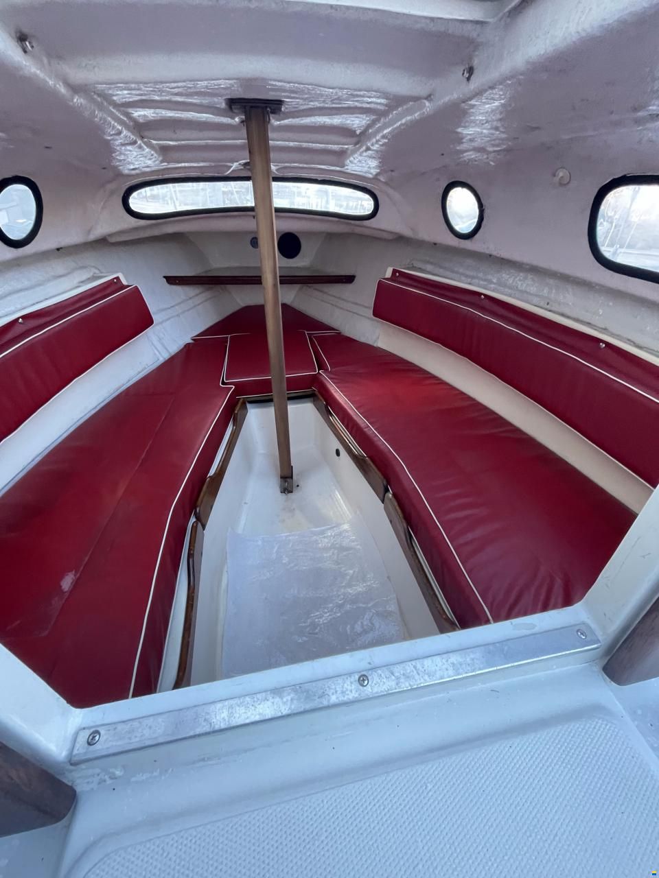 Cobramold Leisure 17