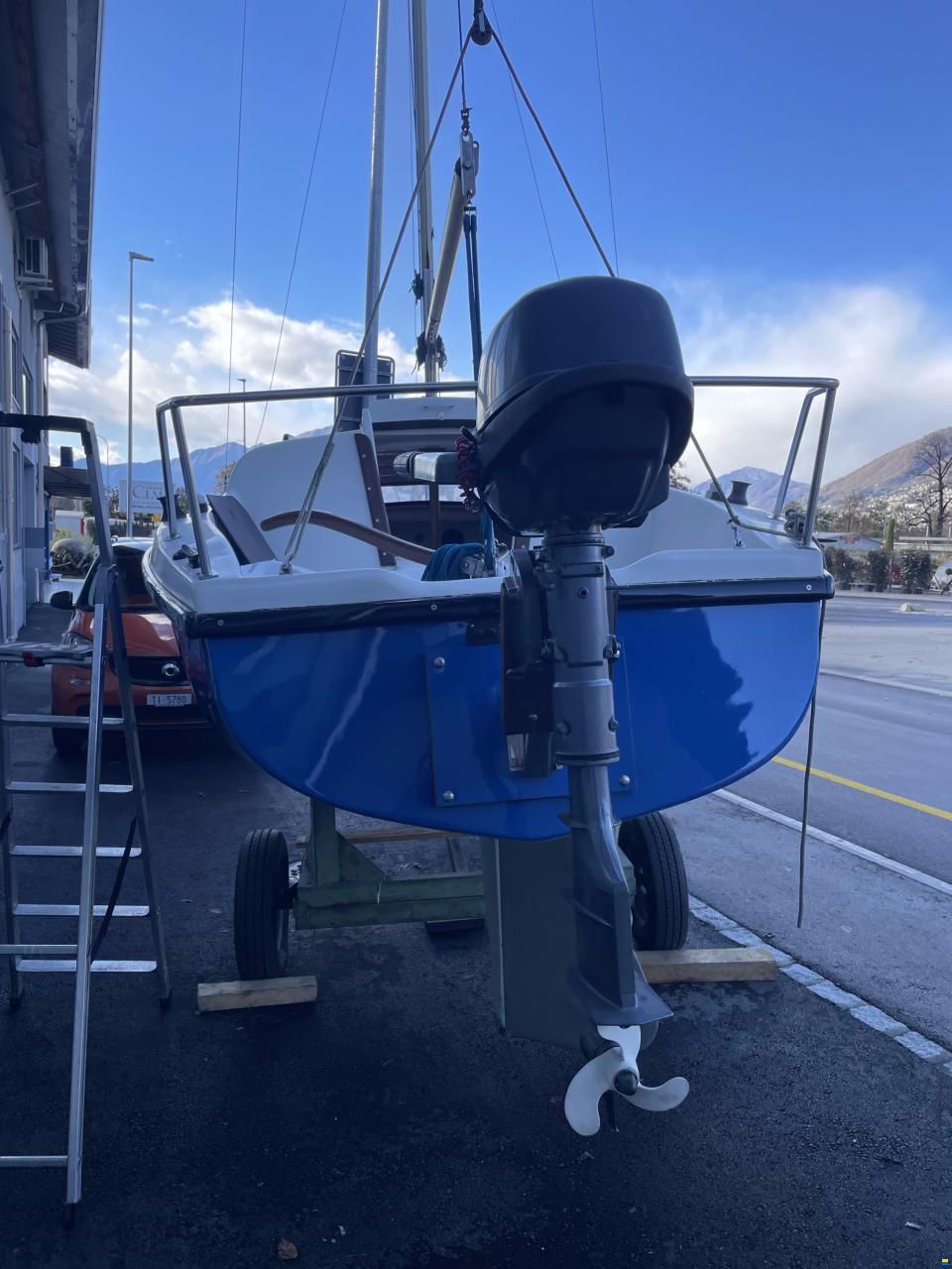 Cobramold Leisure 17