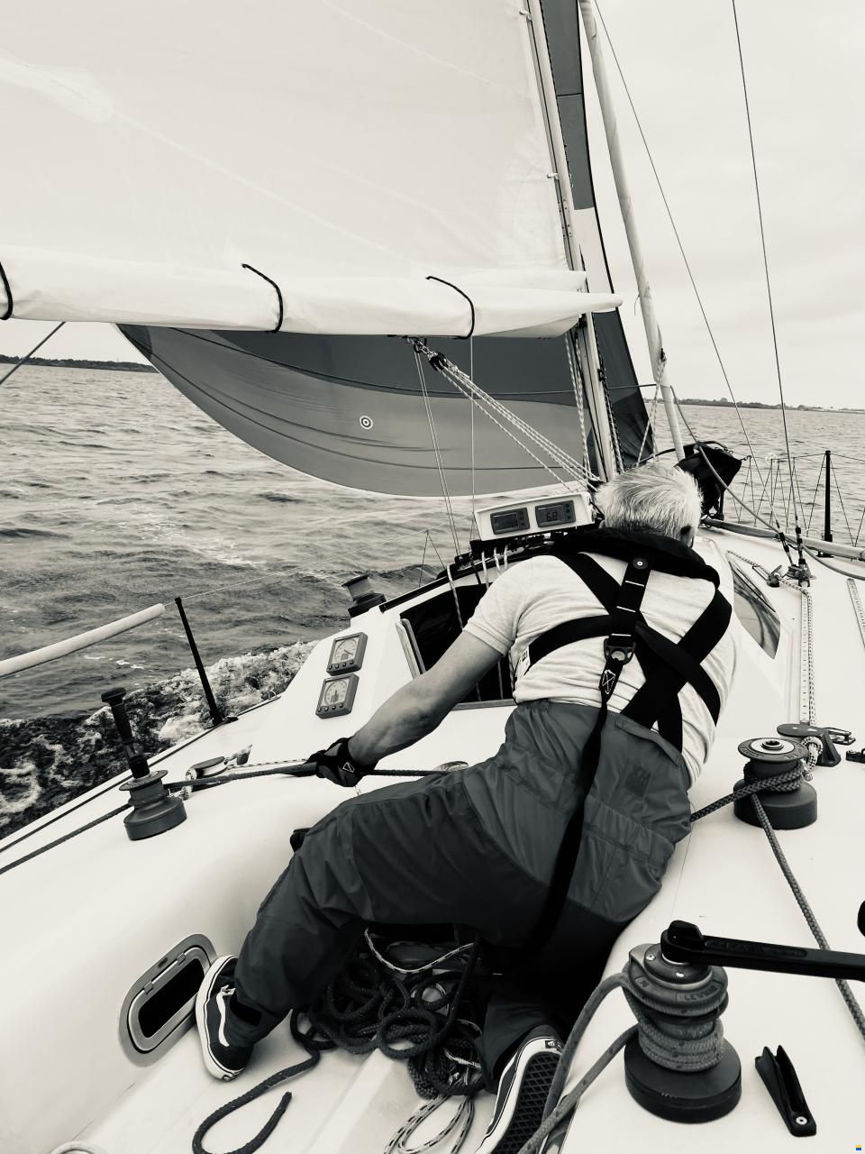 Hunter Formula 28