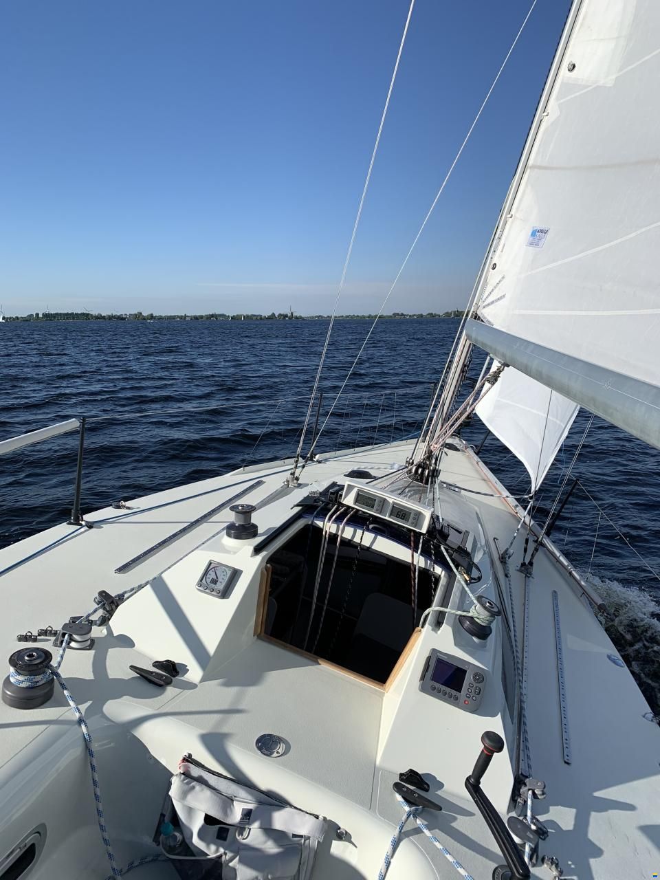 Hunter Formula 28