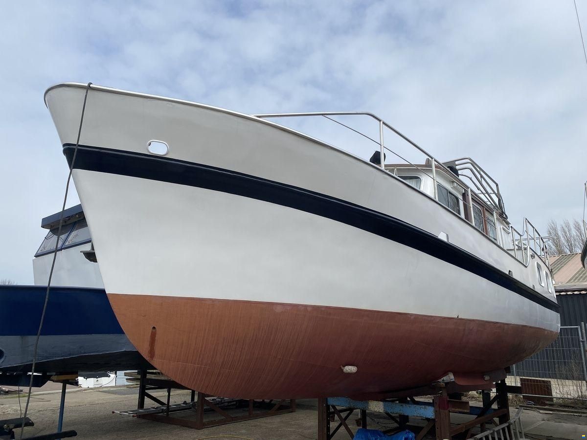 Gillissen 1130 AK Spiegelkotter