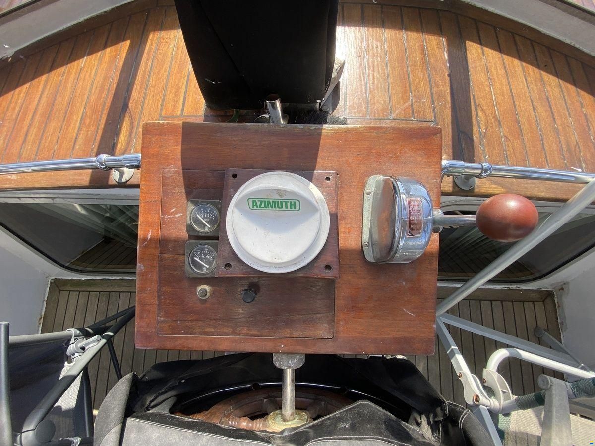 Gillissen 1130 AK Spiegelkotter