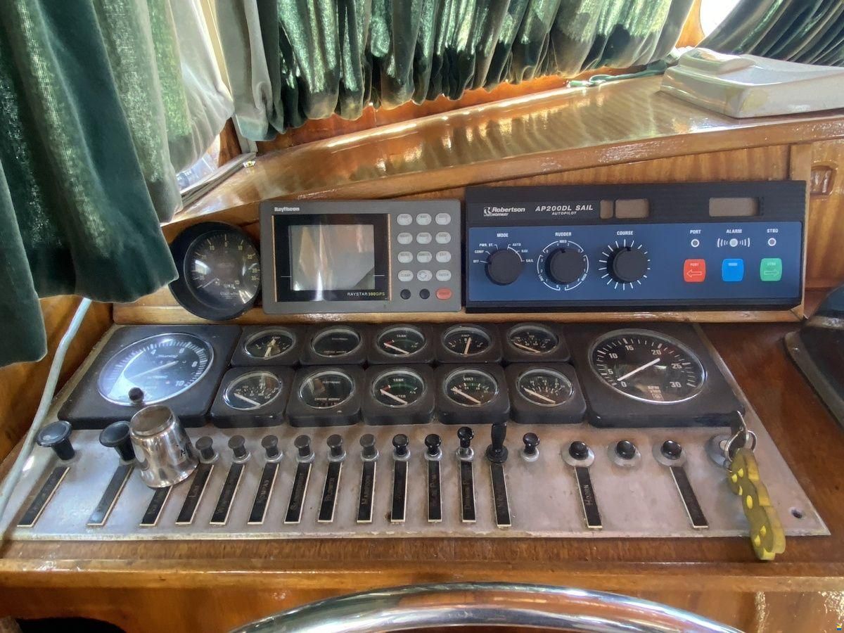 Gillissen 1130 AK Spiegelkotter