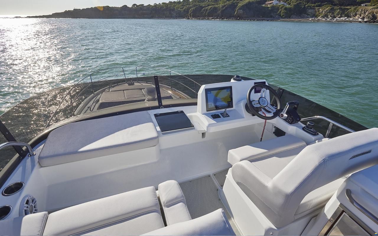 Beneteau Antares 12, 2025 NEW MODEL