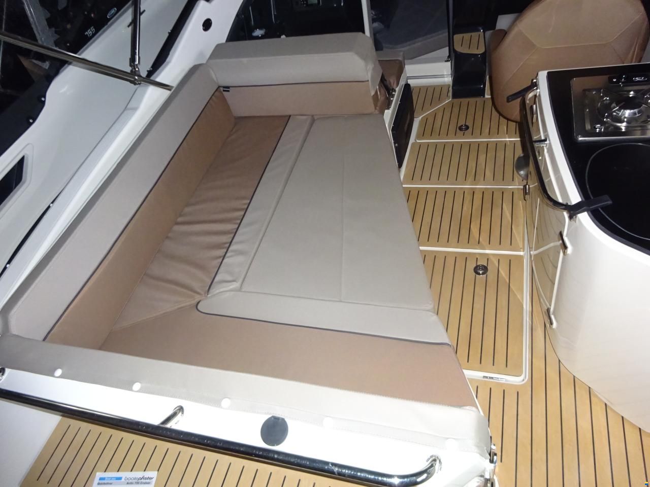 Quicksilver Activ 755 Cruiser