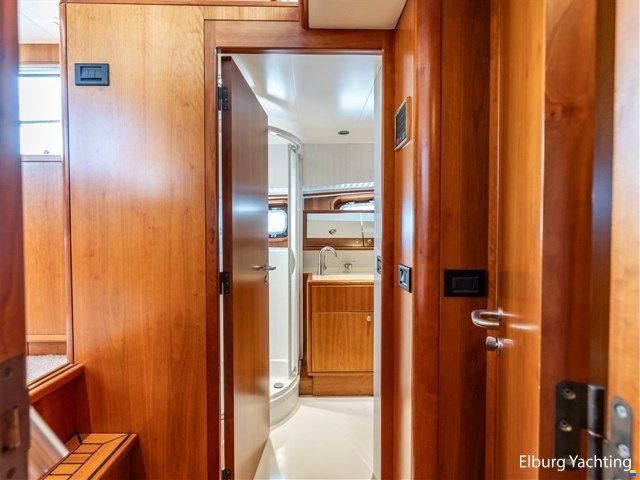 Moonen 68 - Flybridge