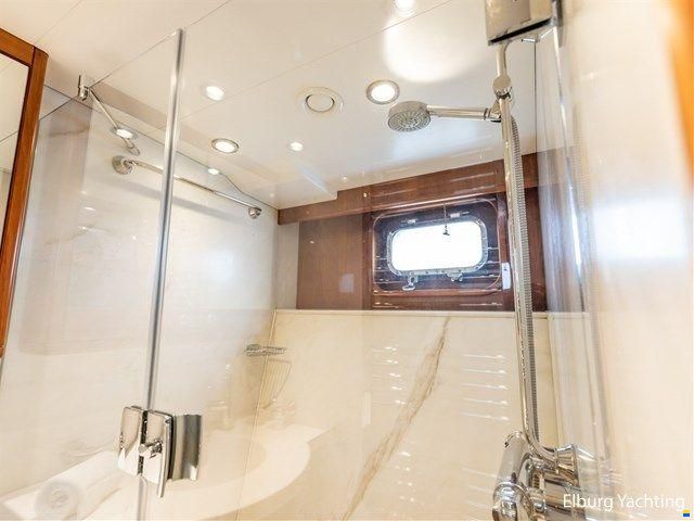 Moonen 68 - Flybridge
