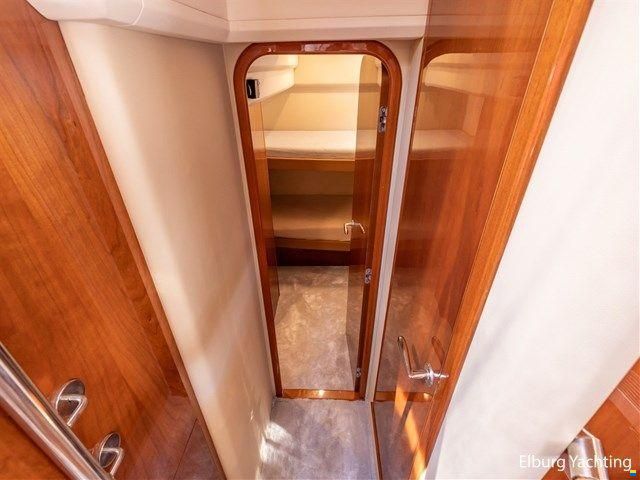 Princess V53
