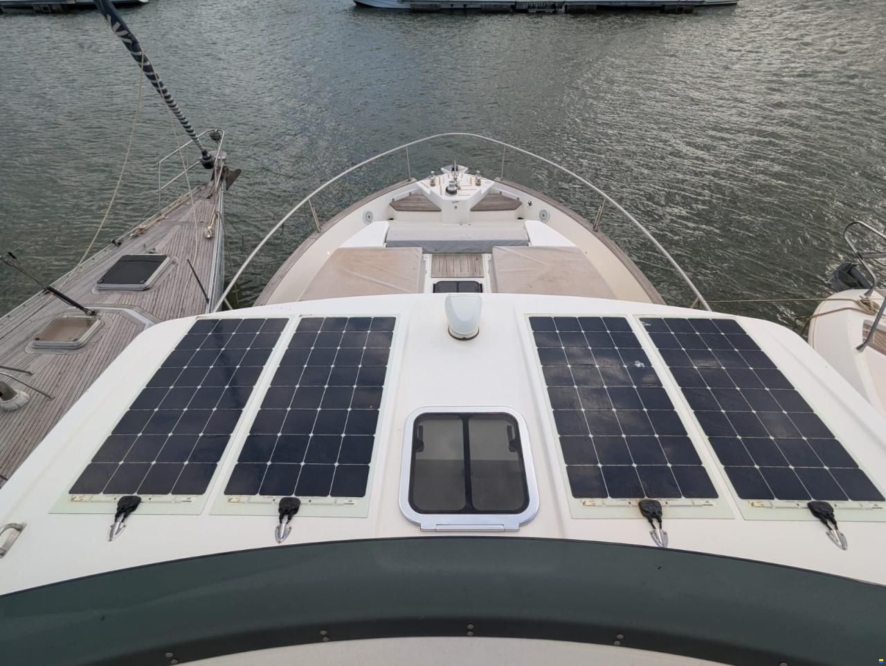 Cranchi Eco Trawler 43