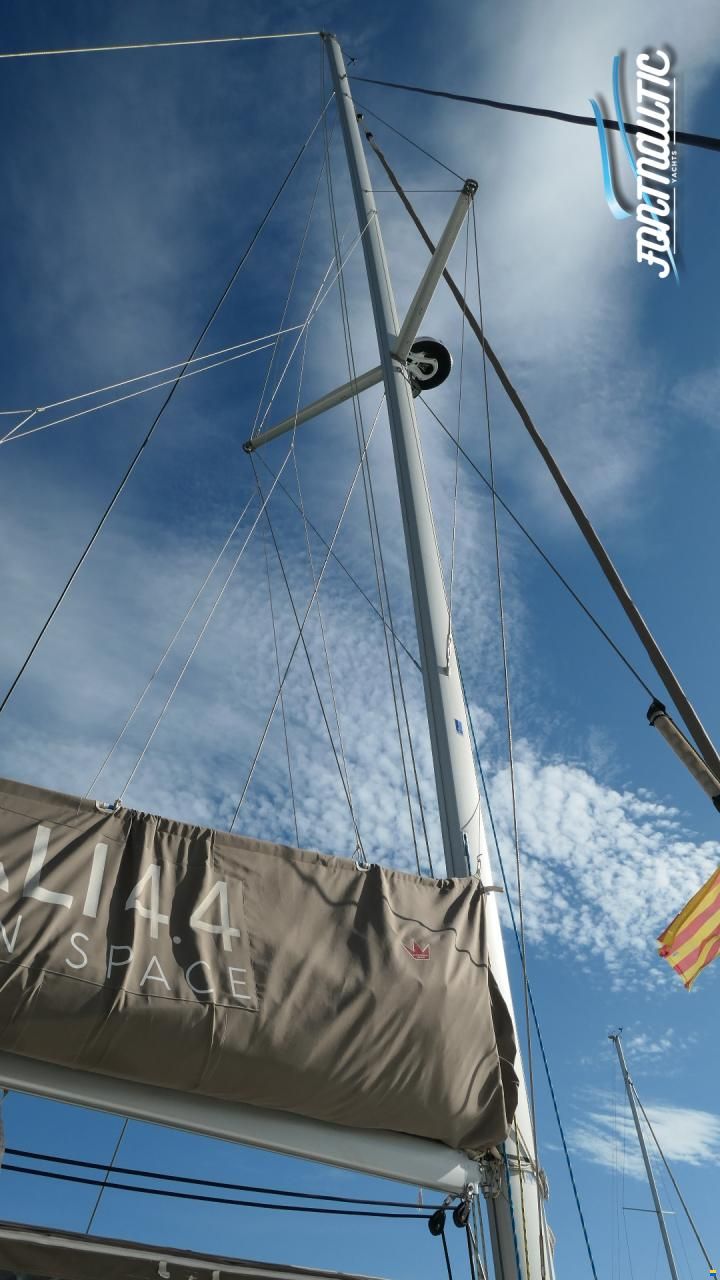 Bali 4.4 BALI CATAMAR&Aacute;N