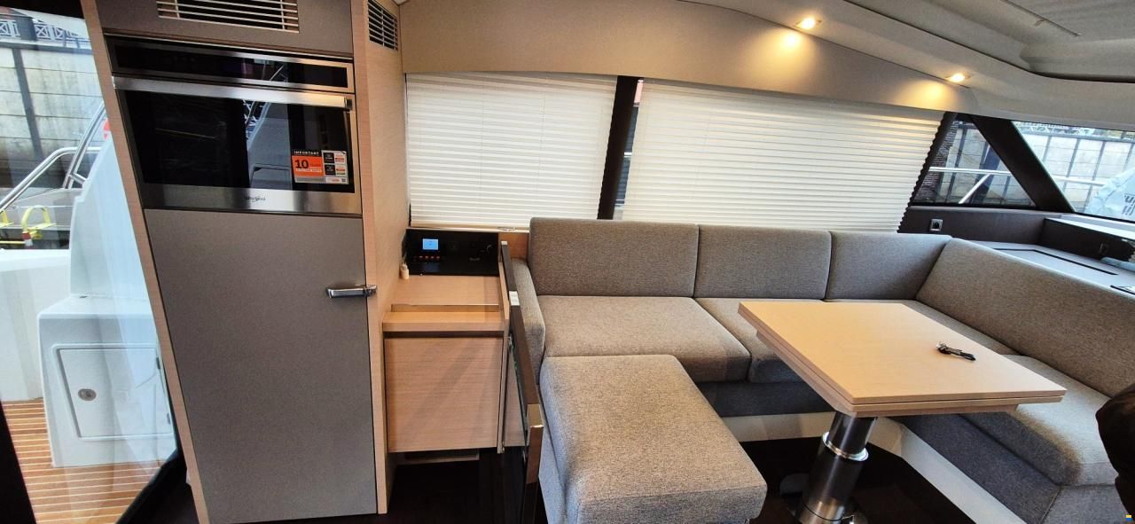 Prestige 460 S