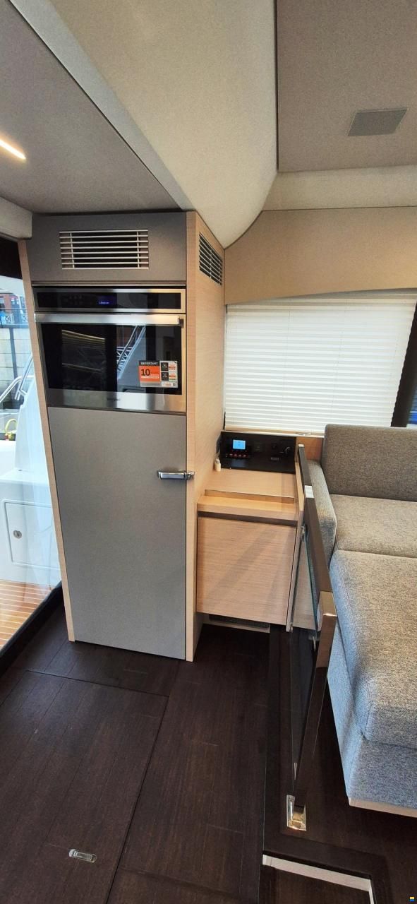Prestige 460 S