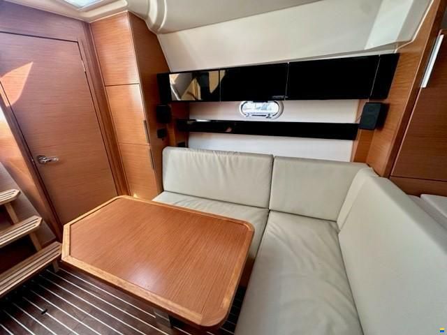 Bavaria Sport 330