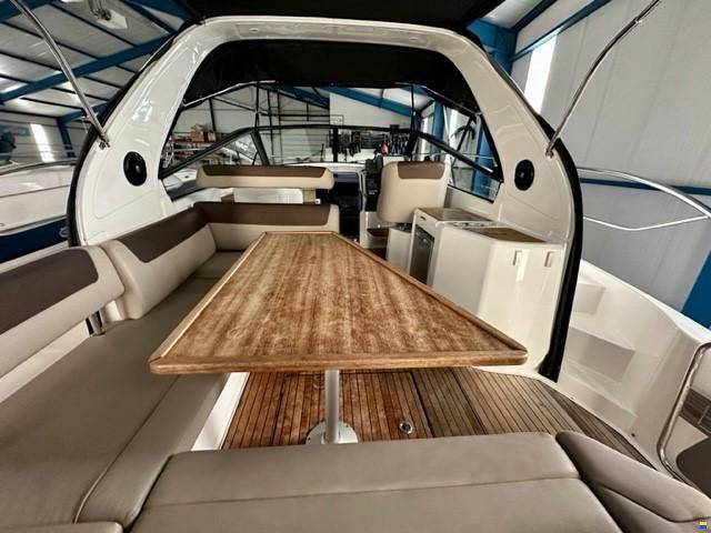 Bavaria Sport 330