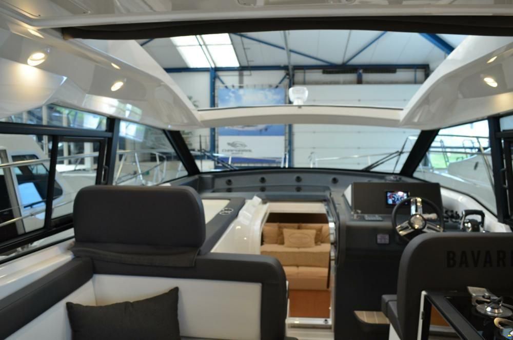 Bavaria SR38HT