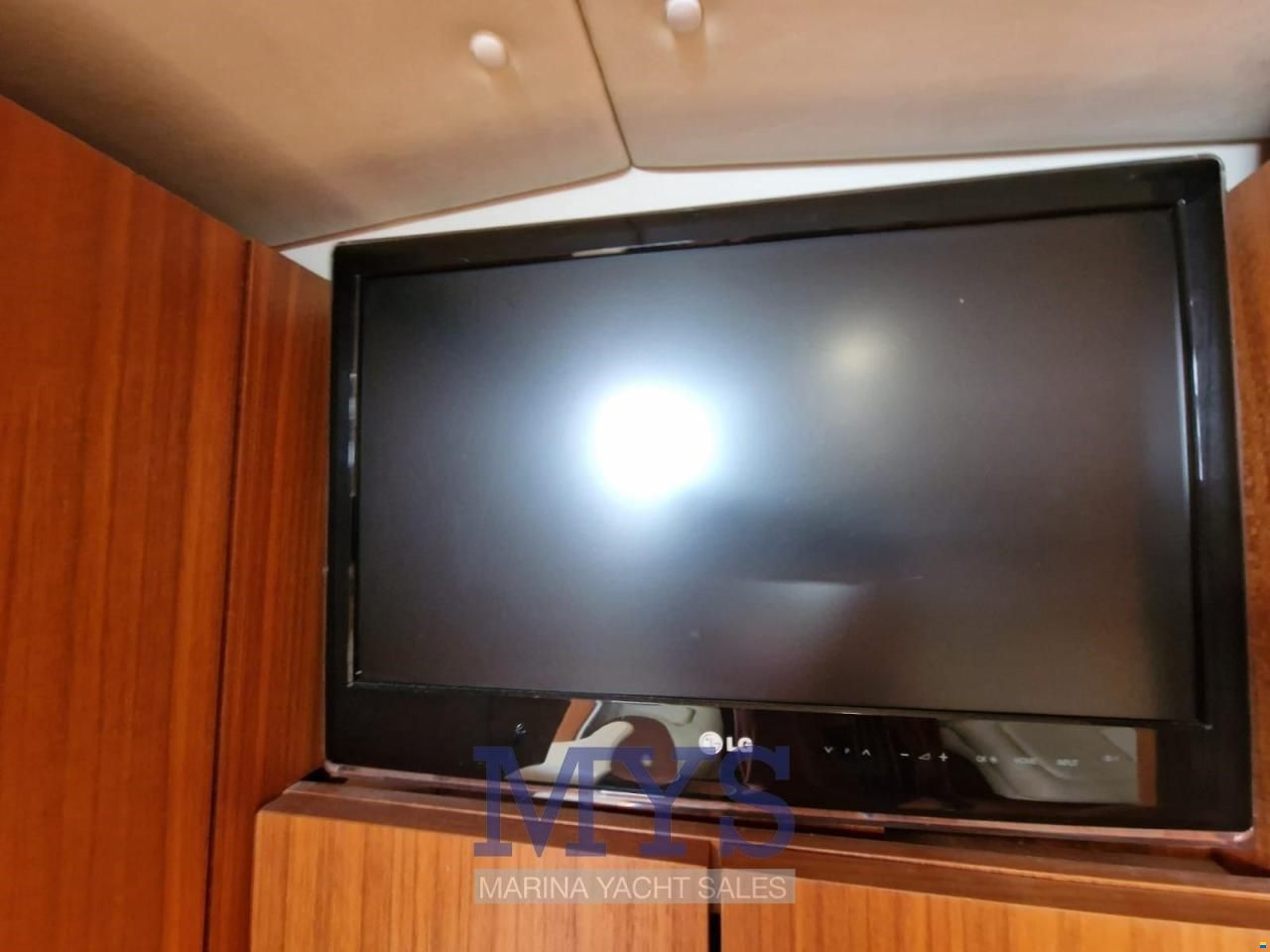 Tiara 3800 Open