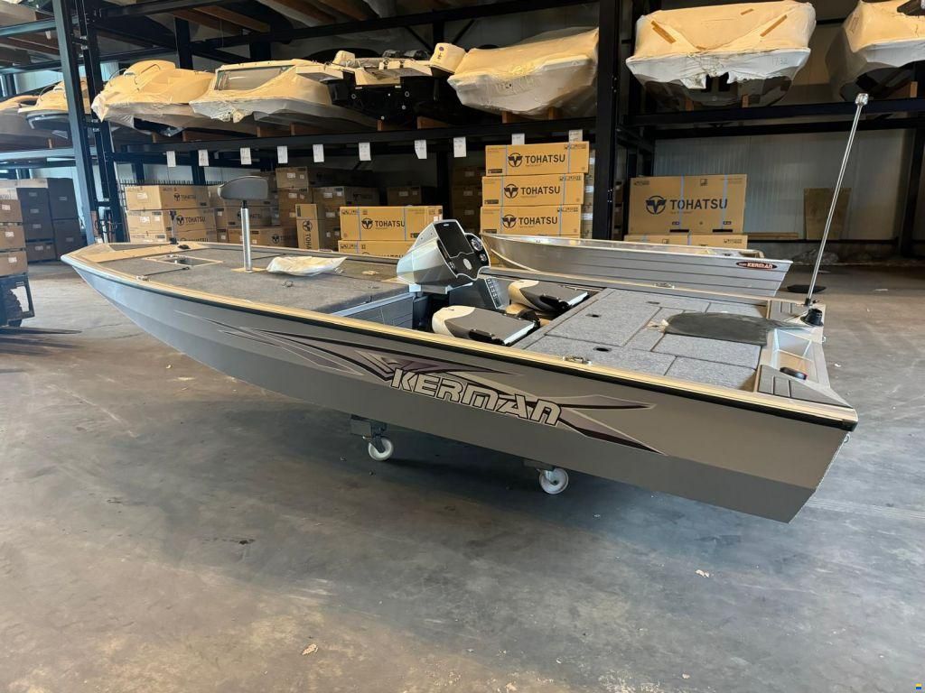 Kerman K498 visboot