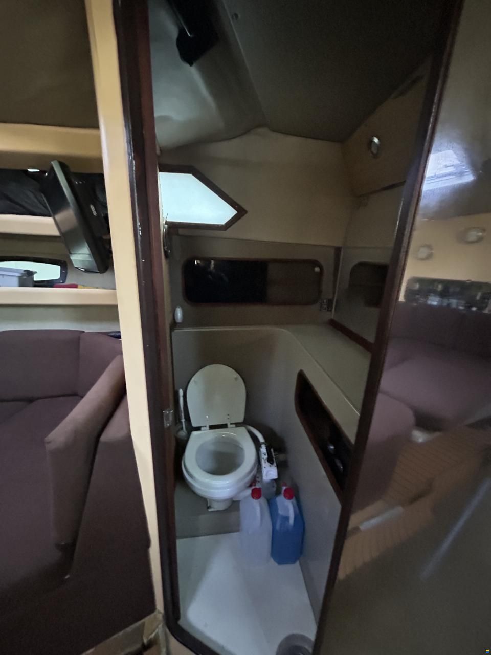 Bayliner 3250 Conquest